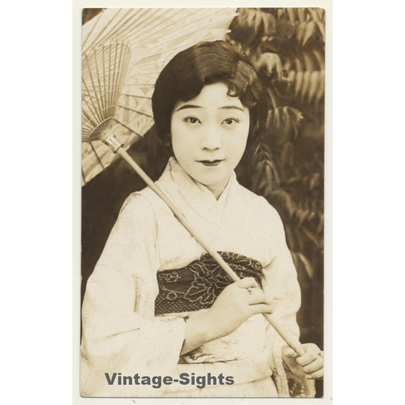 Japan: Beautiful Geisha With Wagasa / Kimono (Vintage RPPC ~1910s)