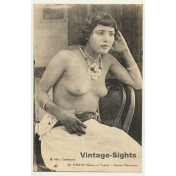 Morocco: Pretty Topless Moorish Woman / Risqué - Ethnic (Vintage PC 1930)