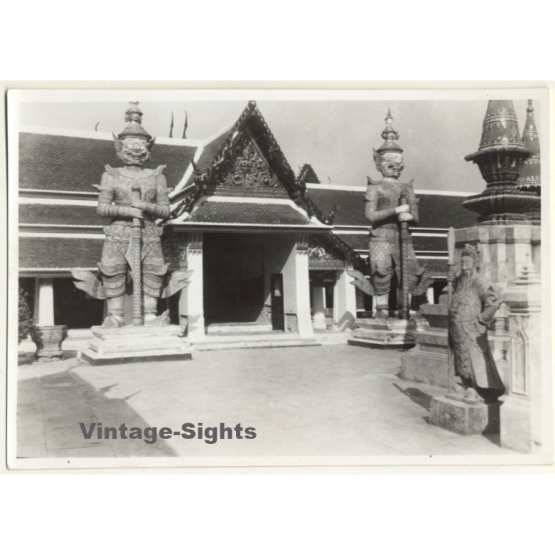 Indonesia: Stone Gatekeepers In Front Of Temple Hall (Vintage Photo ~1930s)