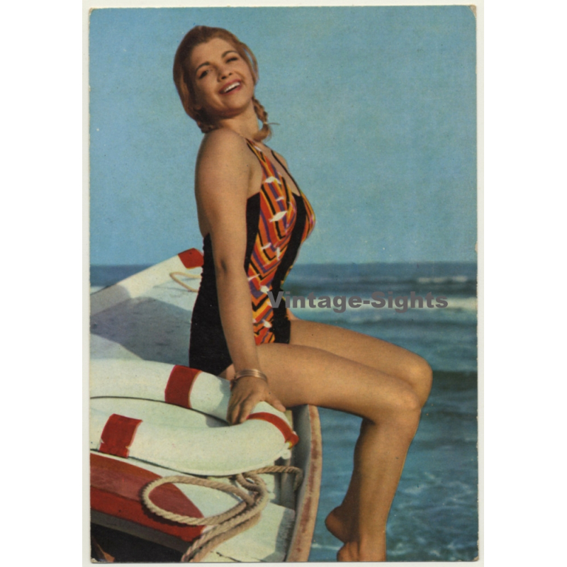 Pinup Girl On Dinghy / Swimsuit (Vintage PC Ediciones Lux ~1960s)
