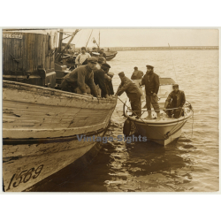 Cadiz 8.2.70: Rescue Ship Crew Swedish Boat Katja II (Vintage Press Photo)