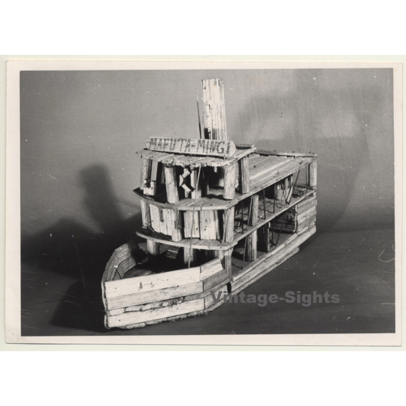 Museum Tervuren Expo '79: Wooden Boat / Child Toy / Mafuta Mingi - Zaire (Vintage Press Photo)