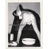 Busty Brunette Nude Woman Washing Herself *4 / Legs - Foam (Vintage Photo ~1940s/1950s)