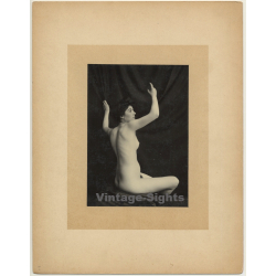 Classic French Nude *2 / Belle Epoque - Risqué (Vintage Photo Gelatin Silver ~1900s)