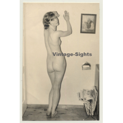 Rear View: Natural Pretty Nude Against Wall / Eyes (Vintage Photo Germany ~1960s)