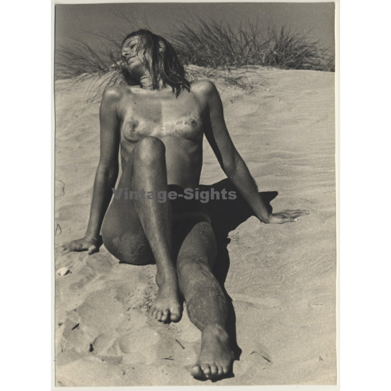 Jerri Bram (1942): Stunning Blonde Nude On Beach / Tan Lines (Vintage Photo ~1970s/1980s)