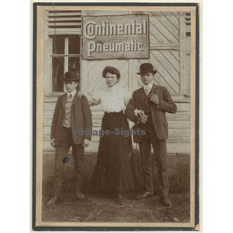 Smart Family In Front Of Continental Pneumatic Workshop (Vintage Photo 1900s/1910s)