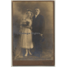 Atelier E.Rost / Dresden: Wedding Couple / Flowers (Vintage Cabinet Card ~1910s/1920s)