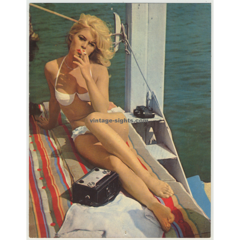 Brigitte Bardot - ISV PX 1 (Germany 1960s: Vintage Pin Up Card)