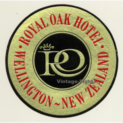Wellington / New Zealand: Royal Oak Hotel (Vintage Luggage Label)