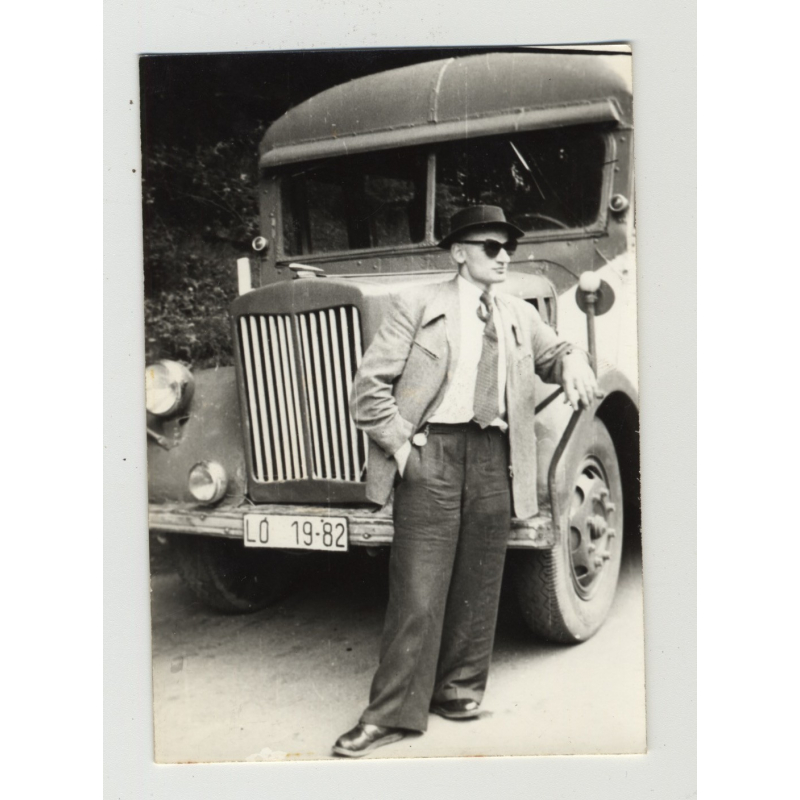Smart Dressed Guy In Front Of Vintage Bus / Gay INT (Vintage Amateur Photo 1930s/1940s) Smart Dressed Guy In Front Of Vintage Bus / Gay INT (Vintage Amateur Photo 1930s/1940s)