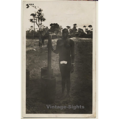 Ivory Coast: Baufora - Femme Baboo - Maniok / Risqué - Ethnic (Vintage RPPC ~1920s/1930s)