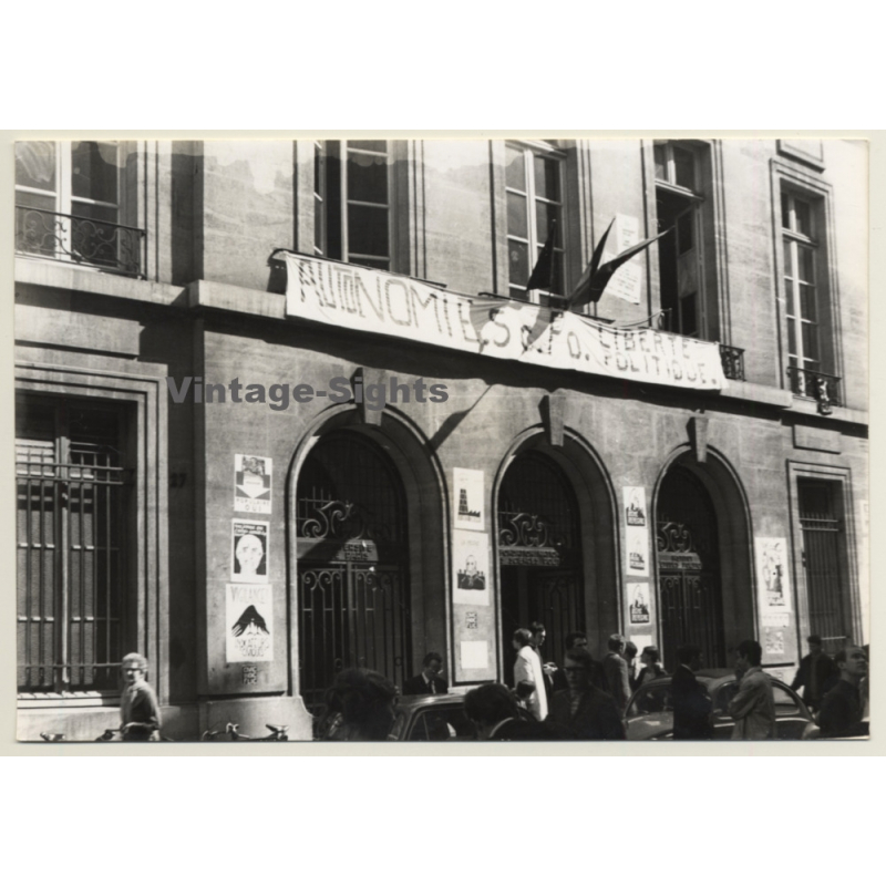 May 1968 - Paris: Protest Posters On Facade*6 (Vintage Photo)