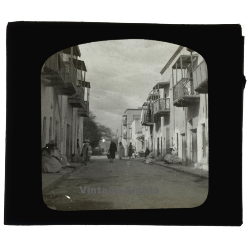 Maghreb / Africa: Street View - Berbers (Vintage Glass Dia Positive 1910s) Maghreb / Africa: Street View - Berbers (Vintage Glass Dia Positive 1910s)