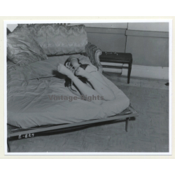 Irving Klaw: Woman With Hands Tied Behind Back E-829 / Pin-up - BDSM (Vintage Photo USA)