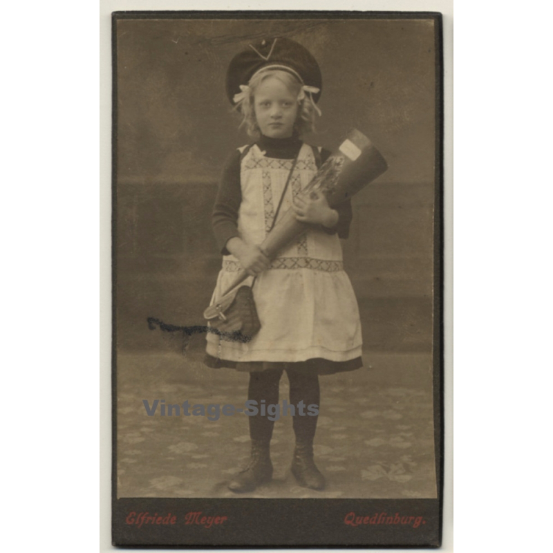 E. Meyer / Quedlinburg: Girl With School Cone / Schultüte (Vintage CDV / Carte De Visite ~1900s)