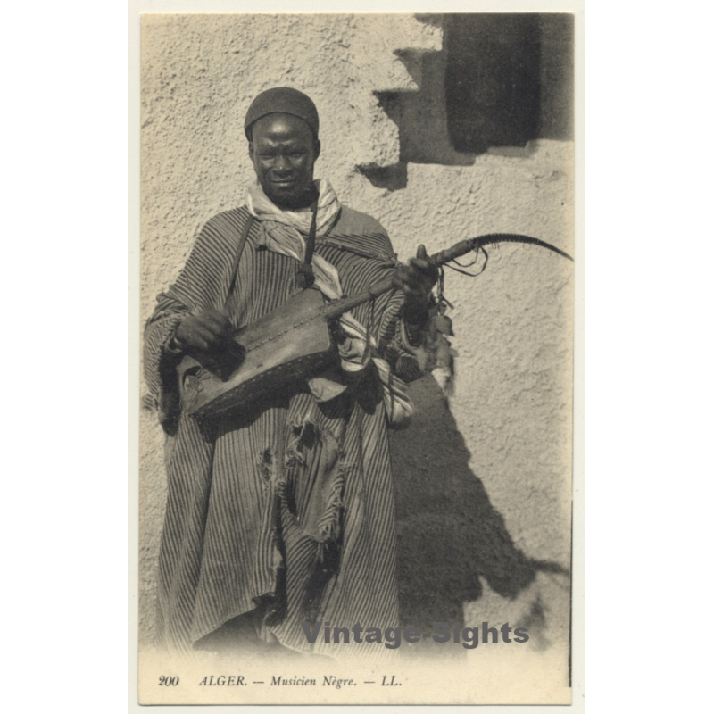 Algeria: Native Musician / Gimbri - Gnawi - Ethnic (Vintage PC 1909) Algeria: Native Musician / Gimbri - Gnawi - Ethnic (Vintage PC 1909)