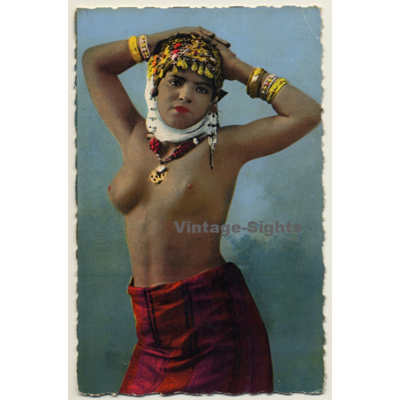 Maghreb: Pretty Topless Moorish Woman / Risqué - Ethnic (Vintage PC 1958)