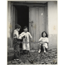 Bogota / Colombia: Street Kids Of Barrio Egipto (Large Vintage Photo 1957)