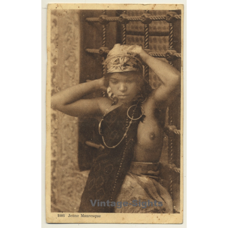 Maghreb: Beautiful Semi Nude Moorish Woman / Risqué - Ethnic (Vintage PC 1932)