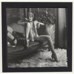Bruce Warland: Funny Female Nude With Wool Hat*1 / Legs (Vintage Contact Print 1960s)