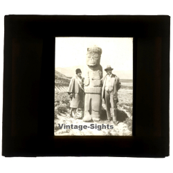 South America: Couple Beside Large Statue - Easter Island? (Vintage Glass Dia Positive 1910s)