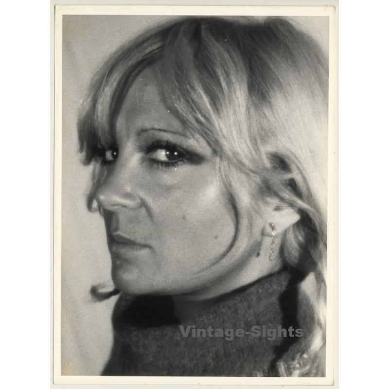Profil Portrait Of Pretty Blonde Female (Vintage Photo ~1970s)