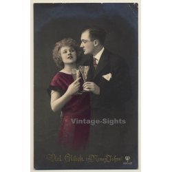 Loving Couple Toasting / Viel Glück Im Neuen Jahre! (Vintage RPPC 1933)