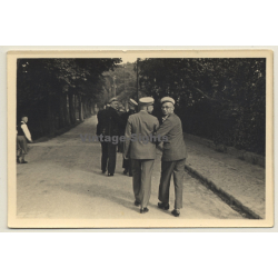 Alte Herren Im Park - Studentenverbindung - Burschenschaft  (Vintage Photo 1933)