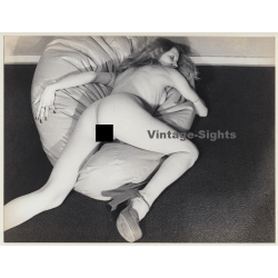Artistic Nude: Slim Blonde Woman On Bean Bag / Butt (French Master Photo 60s/70s)