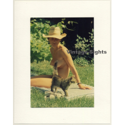 R.Folco: Natural Nude Female Outdoors With Kitten / Hat (Vintage Photo France 1980s)