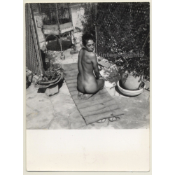 Rear View Of Natural Kneeling Nude Woman In Patio (Vintage Photo France ~1960s)
