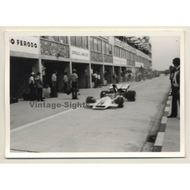 Nivelles-Baulers GP Formula 1: N°24 Peter Gethin BRM P160B In Pit (Vintage Photo 1972)