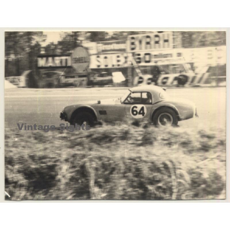 Le Mans 1964: N°64 AC Cobra / Fraissinet - De Mortemart (Vintage Photo) Le Mans 1964: N°64 AC Cobra / Fraissinet - De Mortemart (Vintage Photo)