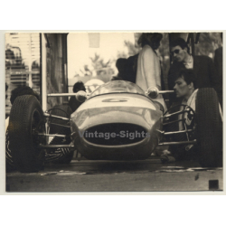 Le Mans 1964: Jim Clarks' Lotus 25 Offside Race Track F1 (Vintage Photo)