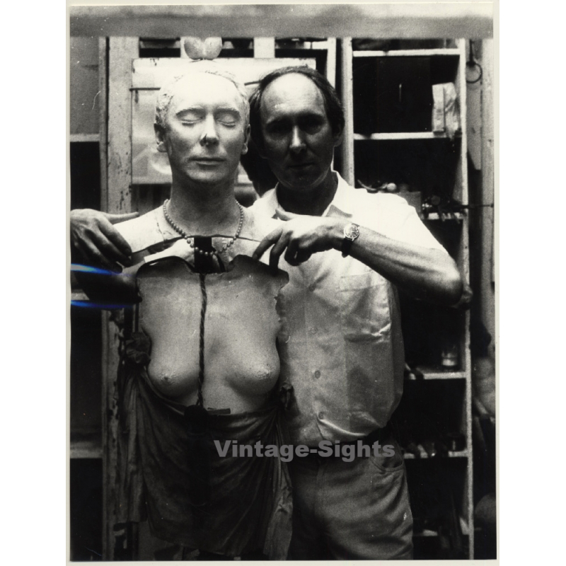 Jerri Bram (1942): Man With Bare-Breasted Tailor Bust & Sculpture (Vintage Photo ~1970s)
