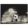 Paris: Exposition Coloniale 1931 Pavillon De La Chasse Illuminé (Rare Vintage Photo)
