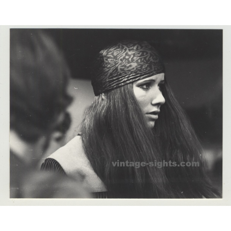 German Hippie Girl At Düsseldorf Teenage Fair 1969 (Vintage Photo)
