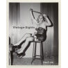 Irving Klaw: Chubby Blonde Mistress On Bar Stool - Whip CECIL-36 / Pin-Up - BDSM (Vintage Photo USA)