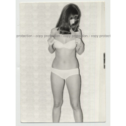 Busty Next Door Wife 2: Pulls Off Skirt - Bodice  (Vintage Amateur Photo ~50s)