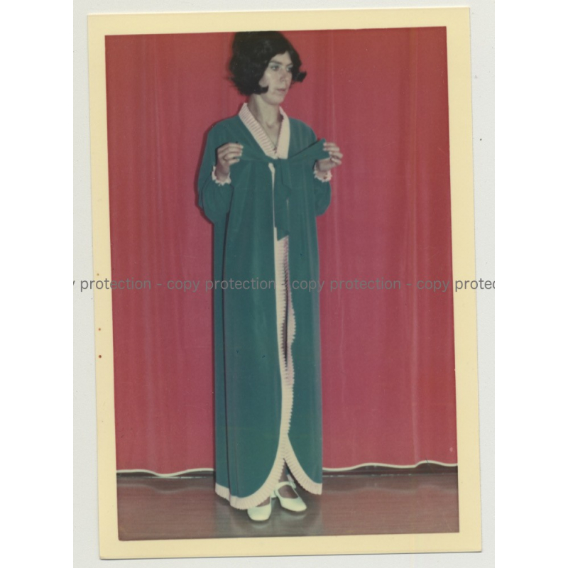 Series Of East German Fashion Photos 9: 1960s/1970s (Vintage Photo DDR)