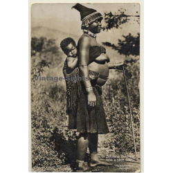 South Africa: Indigenous Mother Carries Baby On Back / Ethnic (Vintage RPPC 1936)