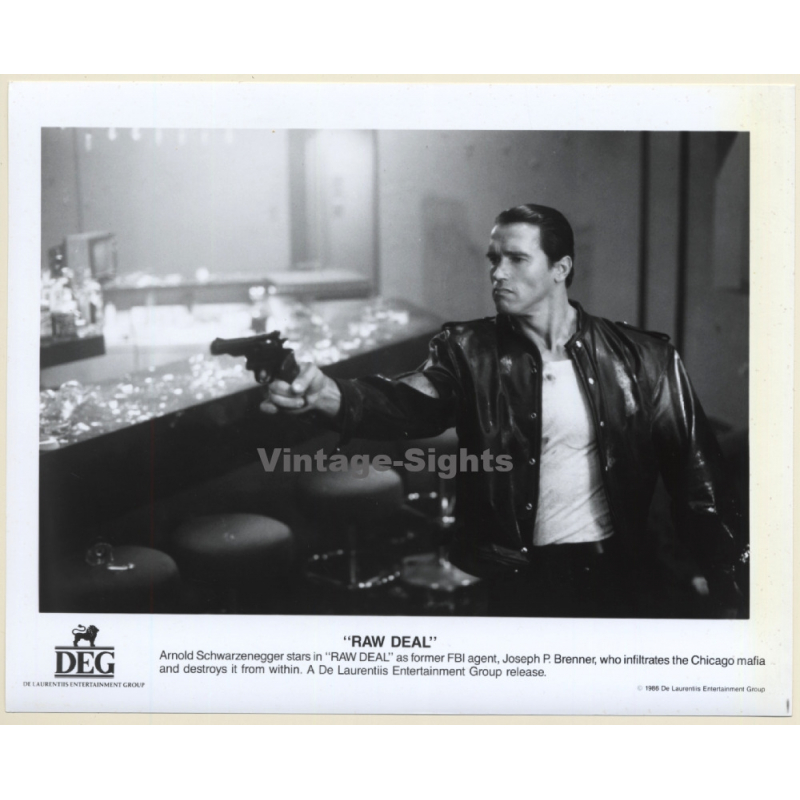 Arnold Schwarzenegger- Raw Deal*2 / Movie Still (Vintage Photo 1986) Arnold Schwarzenegger- Raw Deal*2 / Movie Still (Vintage Photo 1986)