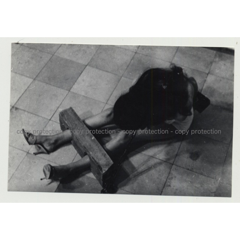 Darkhaired Woman On Floor / Feet In Stock (Vintage Photo B/W BDSM 1964) Darkhaired Woman On Floor / Feet In Stock (Vintage Photo B/W BDSM 1964)