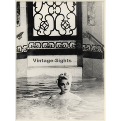 Madonna In Swimming Pool / Ciccone (Vintage Photo 1980s)