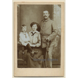 Unidentified German Soldier With Wife & Son / Saber - Iron Cross (Vintage Cabinet Card 1900s/1910s)