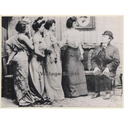 Maison Close: Client With 3 Prostitutes In French Brothel ~1900s (Press Reprint Photo)