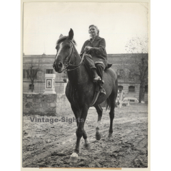 Ingrid Bergman On Horseback (Vintage Press Photo 1950s)