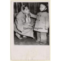 Ingrid Bergman & Her Son Robertino Rosselini (Vintage Press Photo 1951)