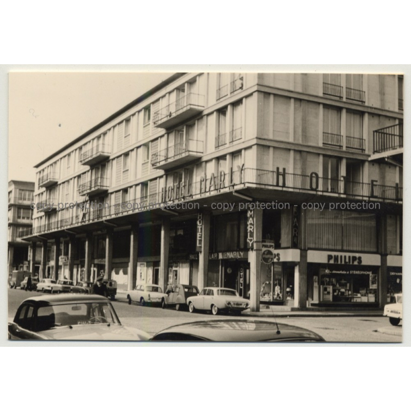 76600 Le Havre: Street Scene & Hotel Le Marly (Vintage Photo France B/W 1963)